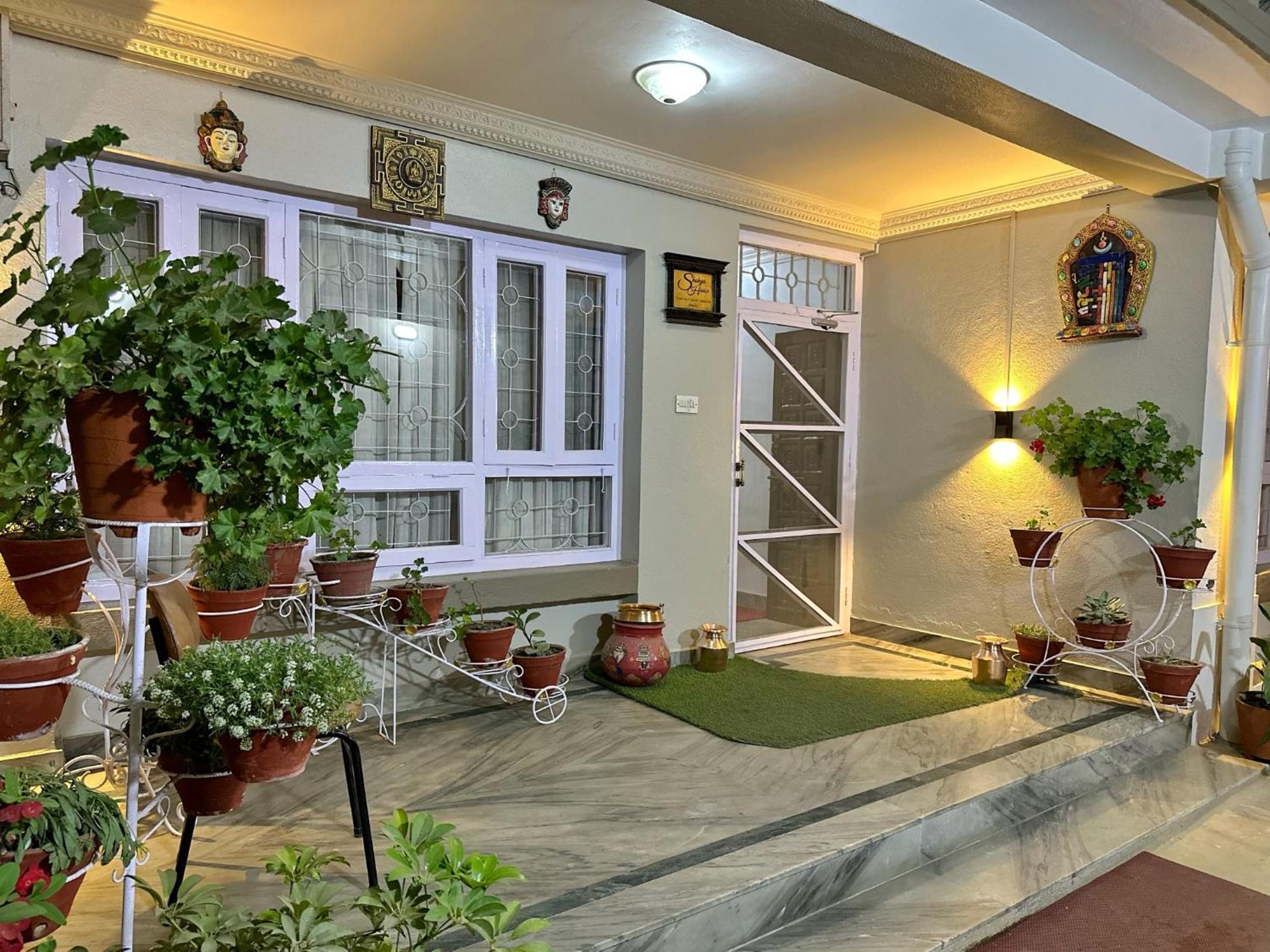 Shakya House Bed and Breakfast Lalitpur Buitenkant foto