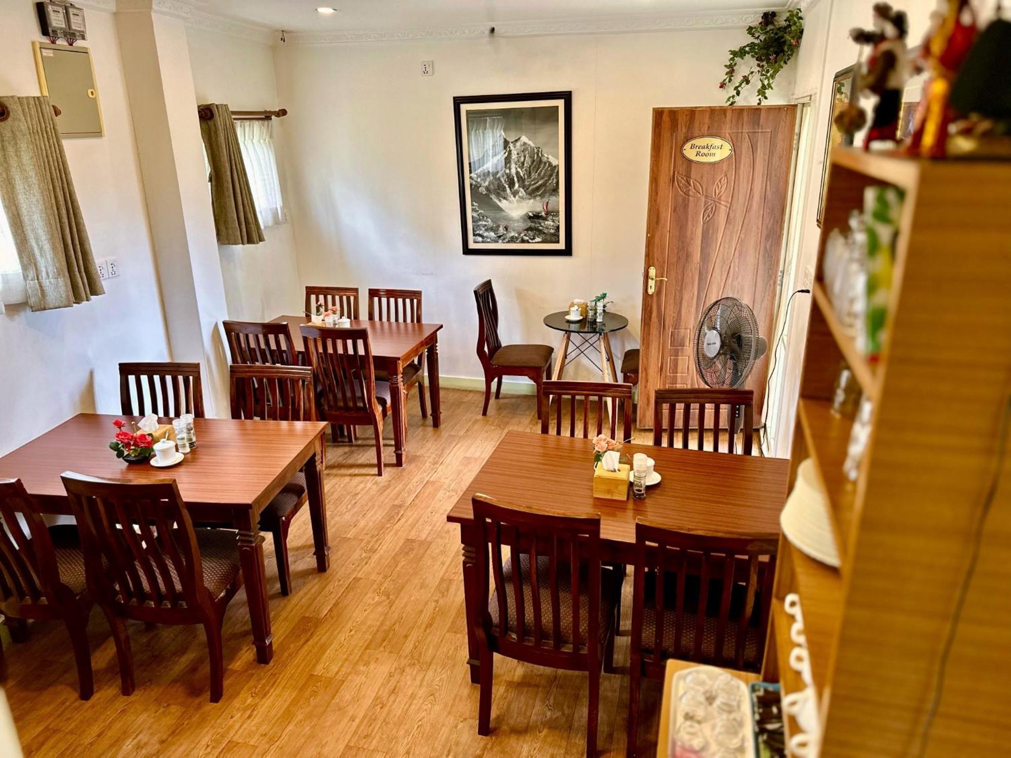 Shakya House Bed and Breakfast Lalitpur Buitenkant foto